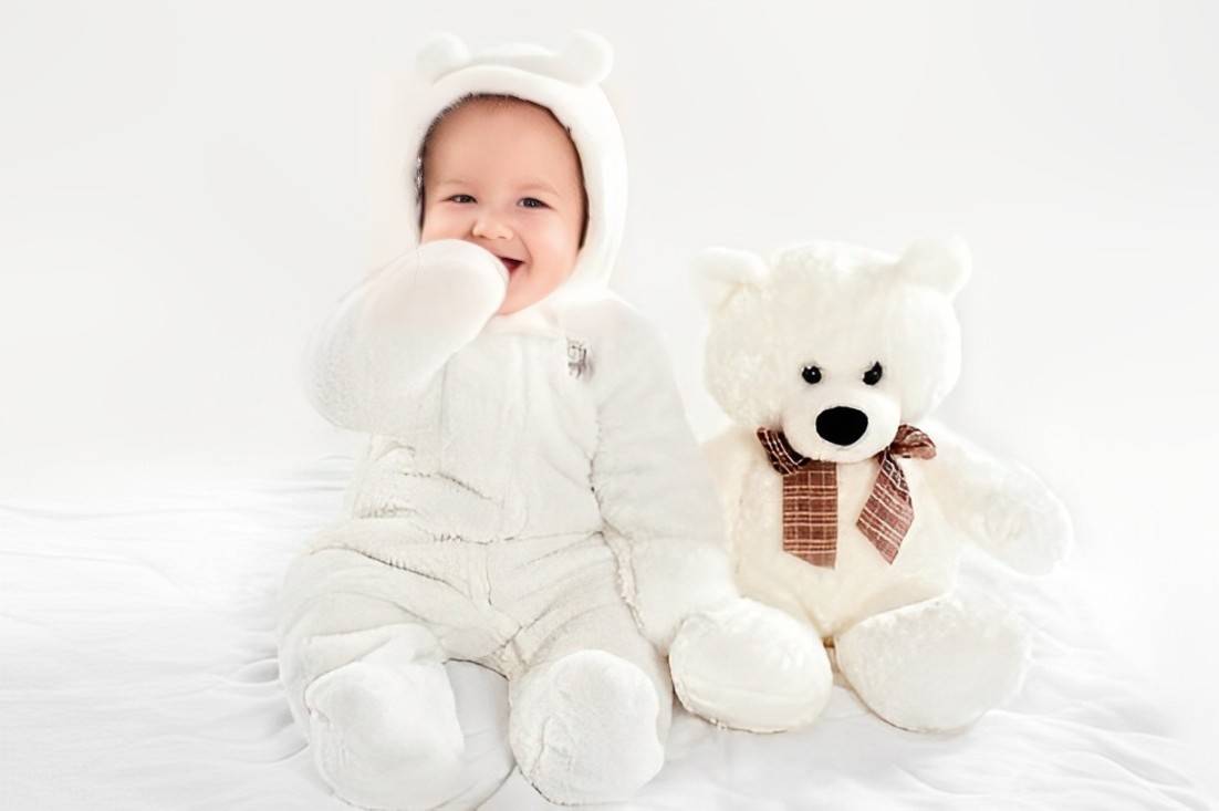 Discover how to purchase The Spark Shop's Bear Design Long Sleeve Baby Jumpsuit online with our easy guide. Find out where to shop, how to select the right size, and enjoy a hassle-free buying experience for this adorable and cozy baby outfit.